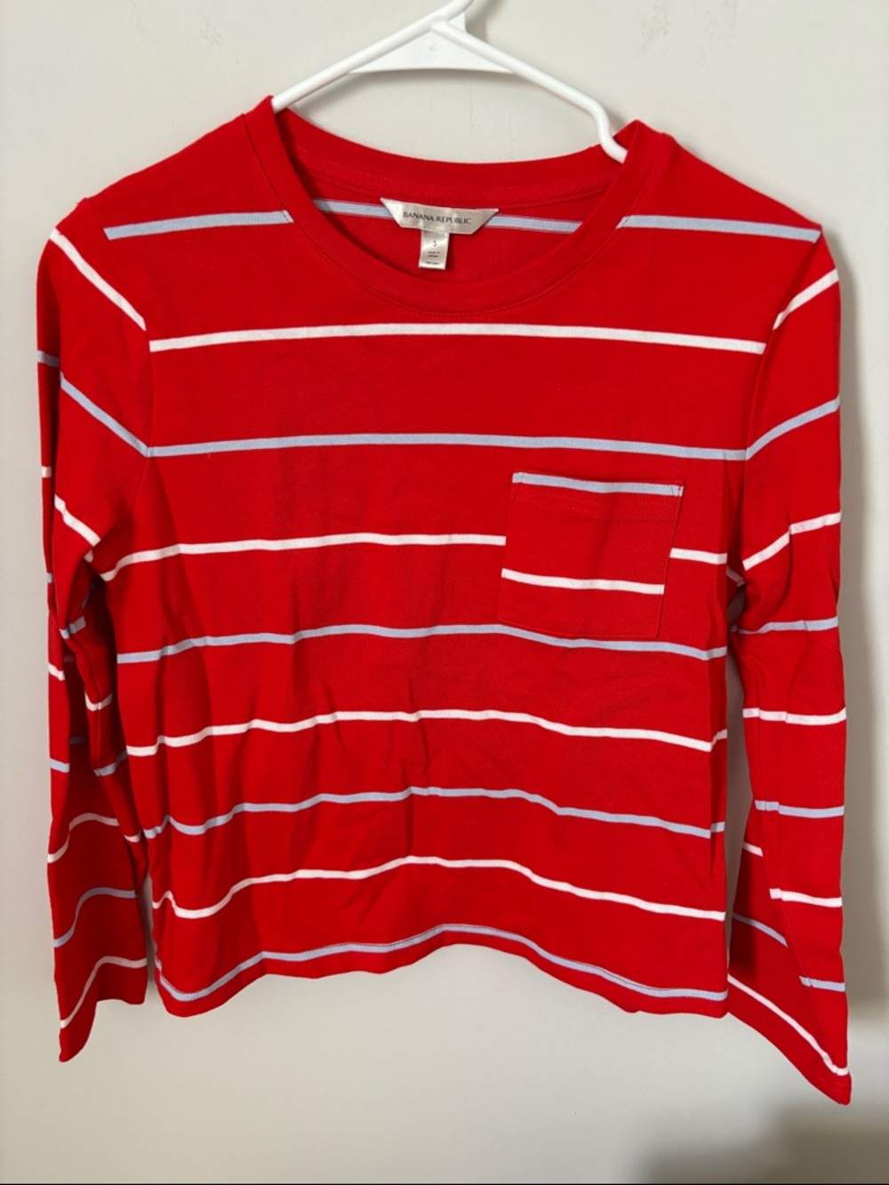 Banana Republic Red and White Striped Crewneck Long Sleeve Pocket Tee